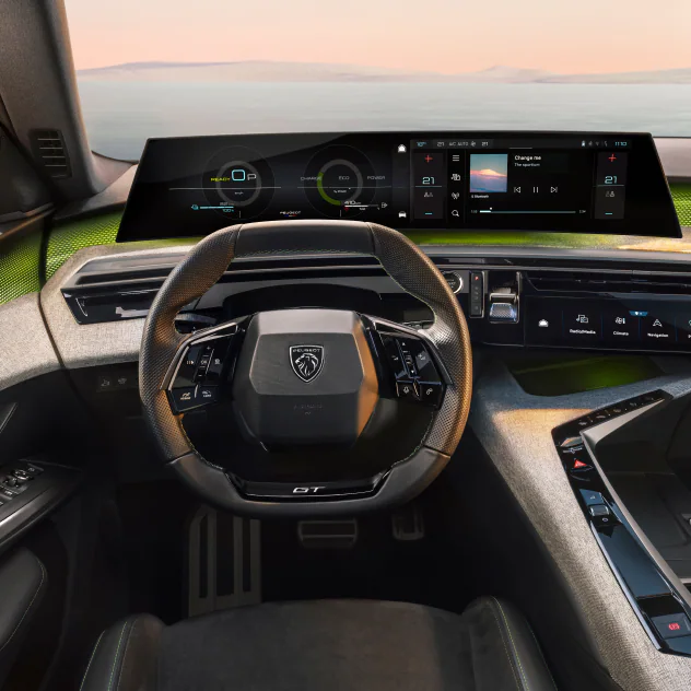 PEUGEOT 5008