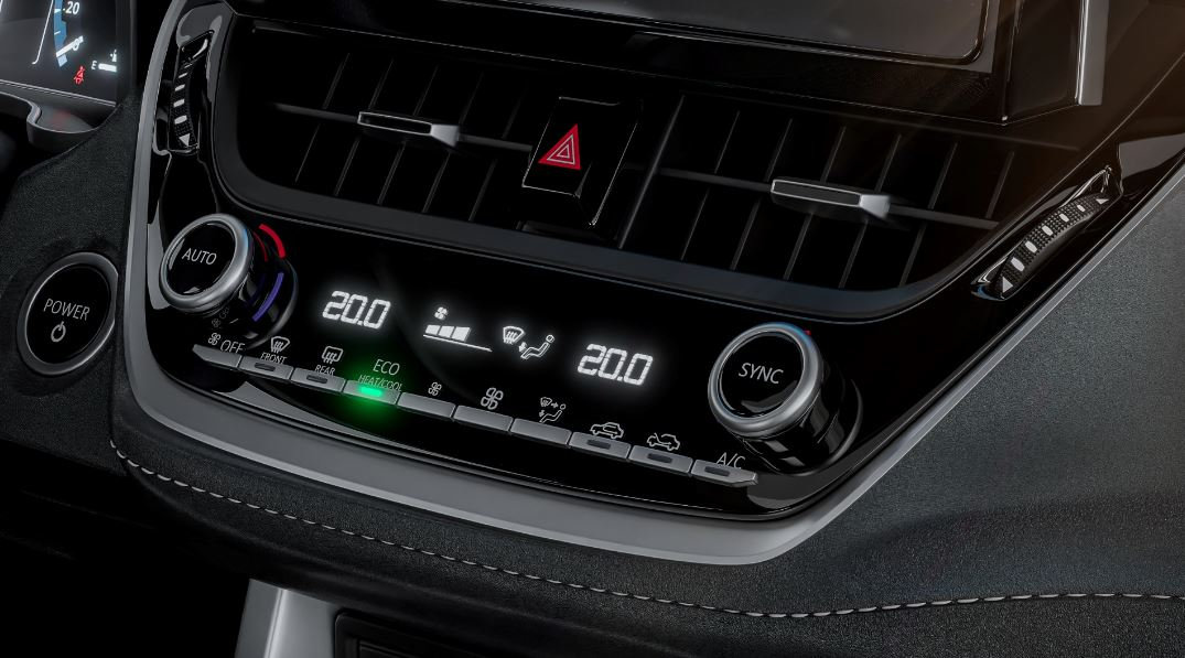 Corolla Cross Â· XLI 2.0 CVT Â· interior