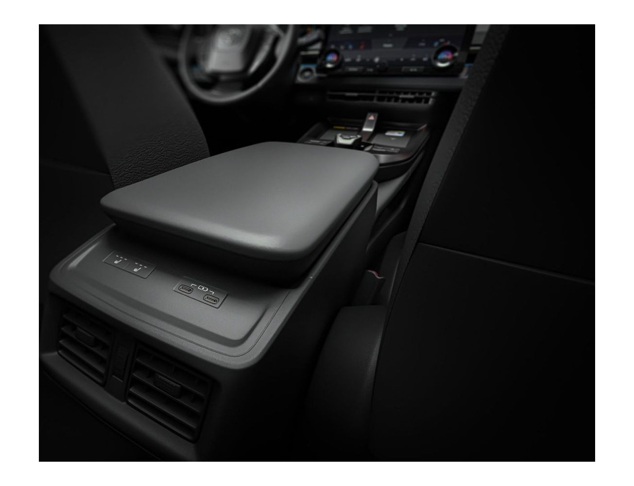 BZ4X Â· BEV 4WD Â· interior