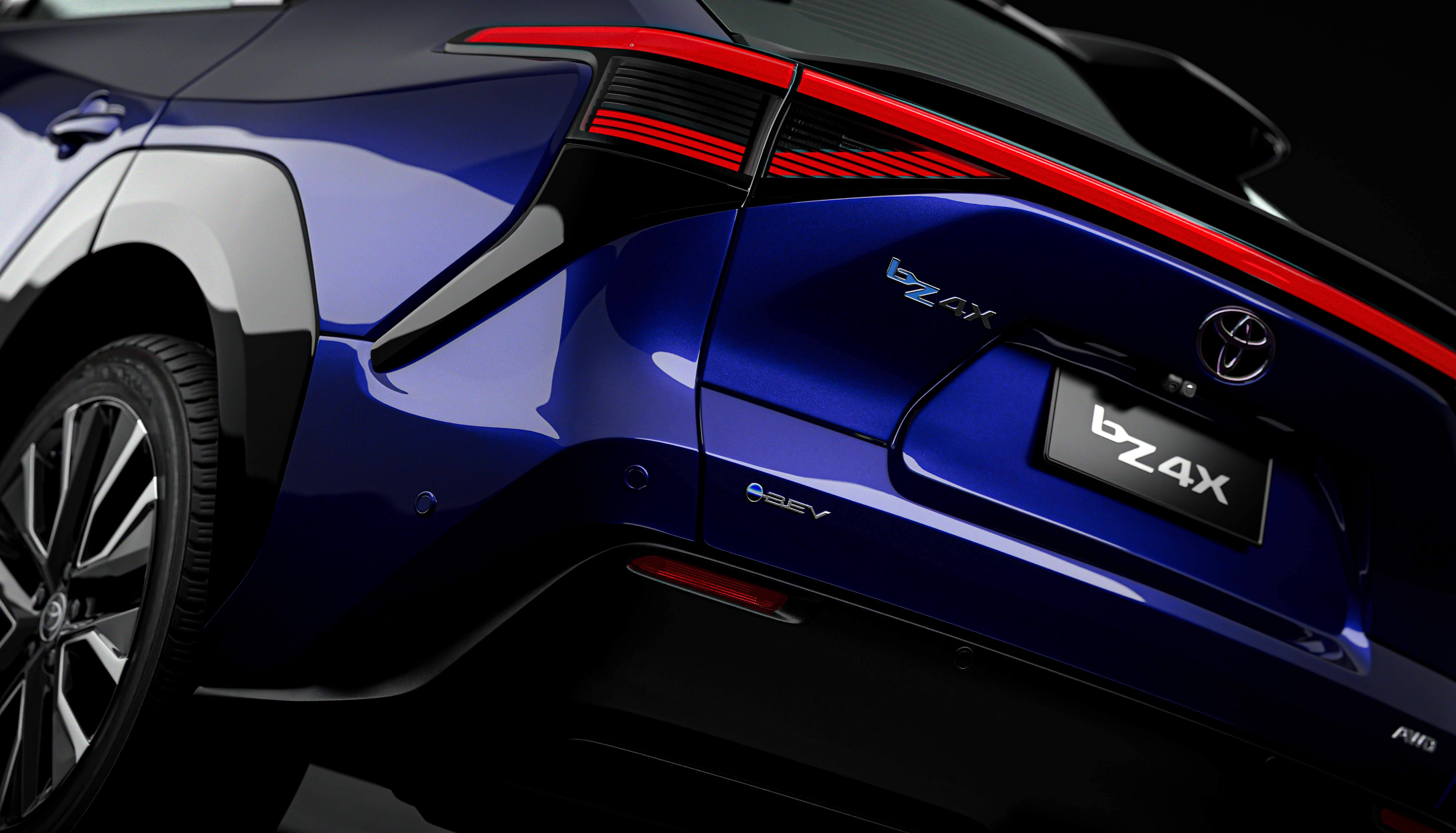 BZ4X Â· BEV 4WD Â· exterior