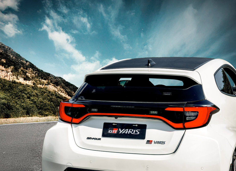 GR Yaris Â· GR YARIS AT Â· exterior