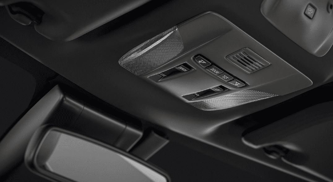 Corolla Cross Â· XLI 2.0 CVT Â· interior
