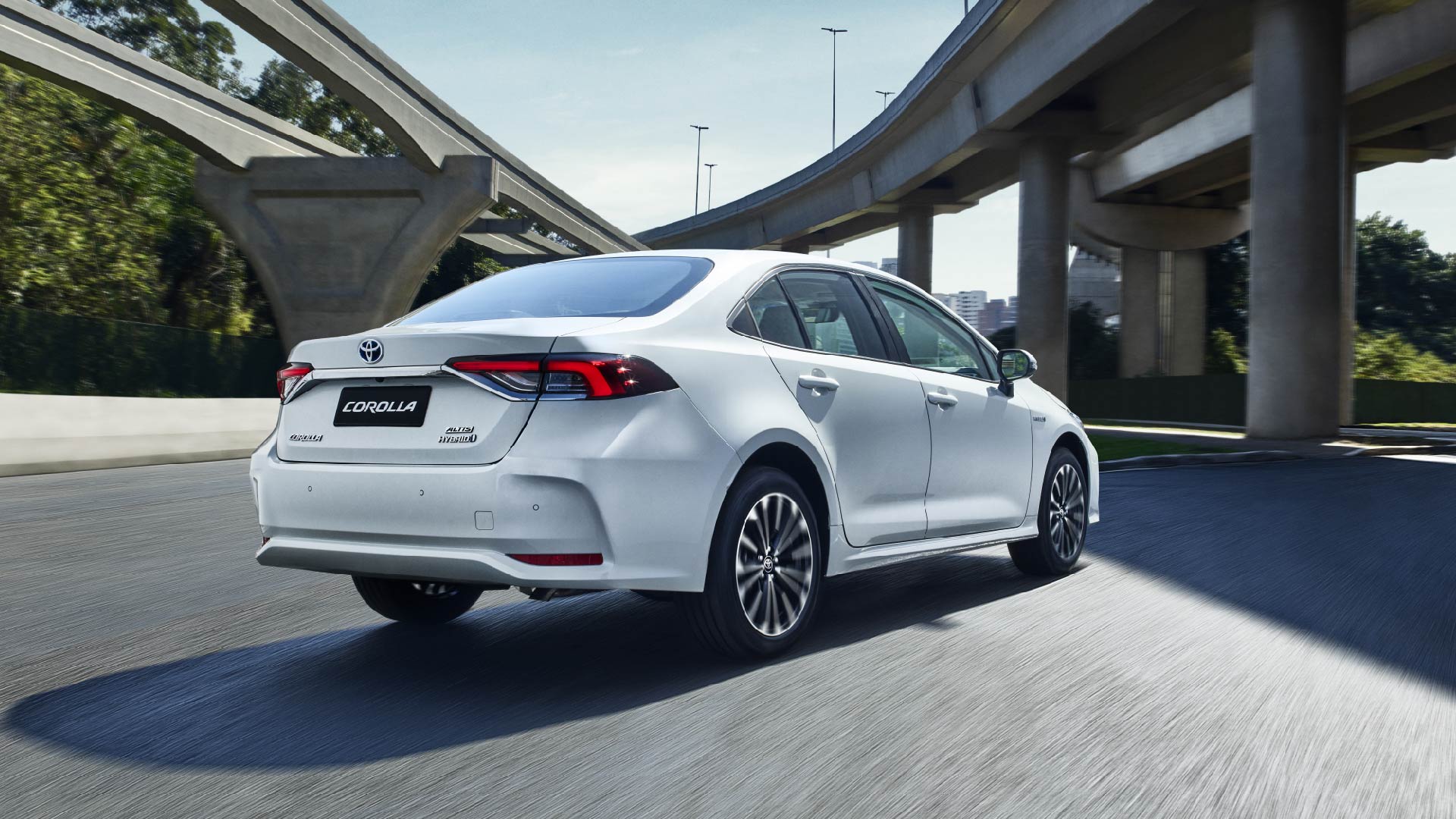 Corolla Â· 2.0 XLI CVT Â· exterior